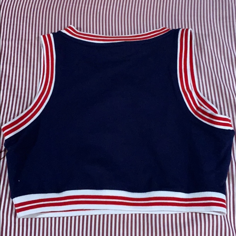 Fila top - Picture 2 of 3
